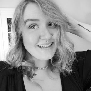 Meet your Posher, Lily